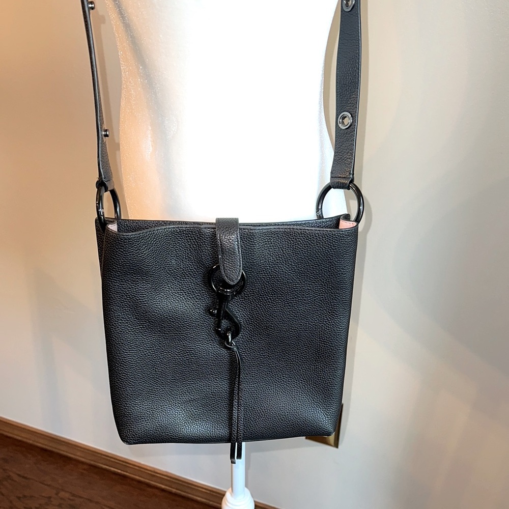 Rebecca Minkoff Black Crossbody Bag. Classic Feed Bag